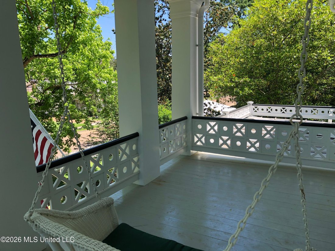 House in Canton, Mississippi, United States 5 - 18951656