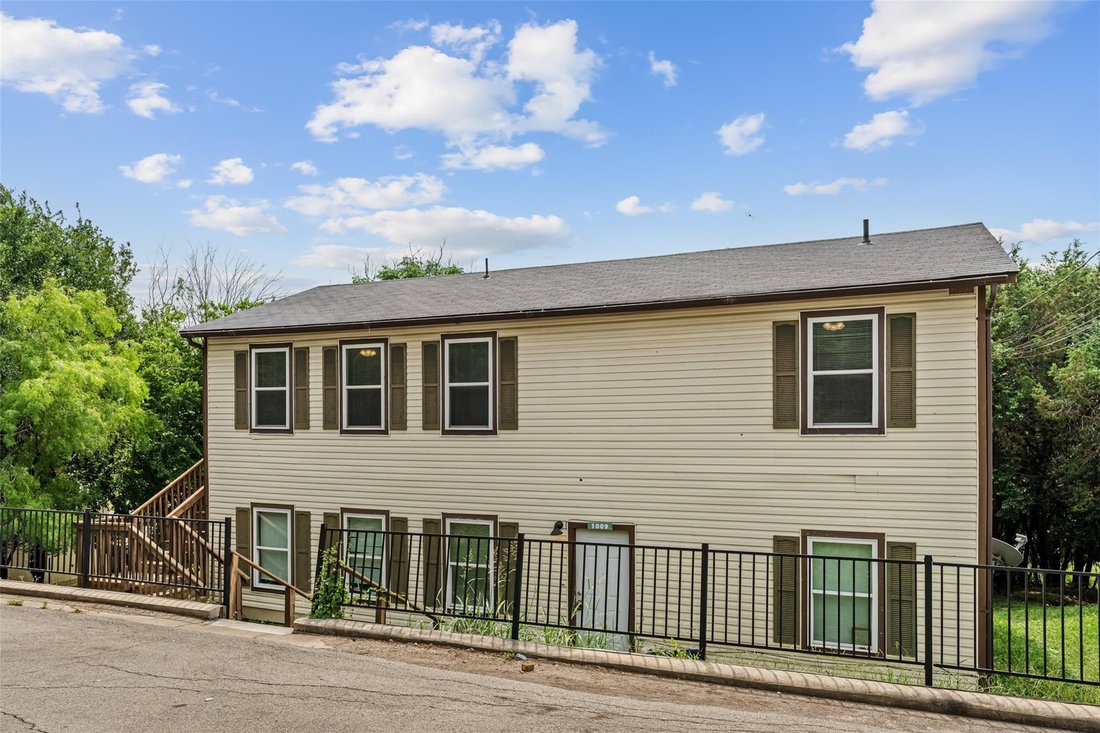 San Marcos, Texas, United States 1 - 18953018