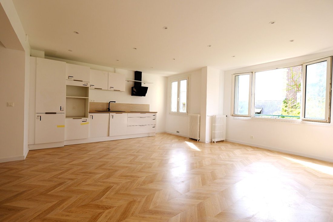 Apartment in Puteaux, Ile-de-France, France 3 - 18954762