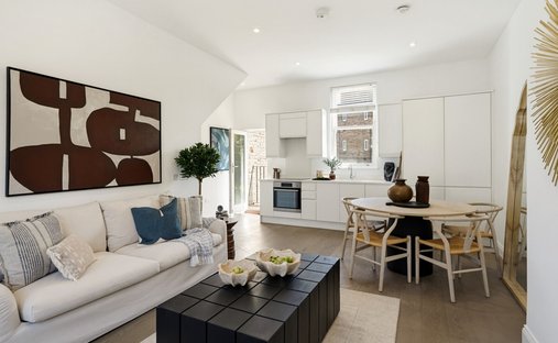 Apartment in Shepherds Bush, Hammersmith and Fulham, England 1