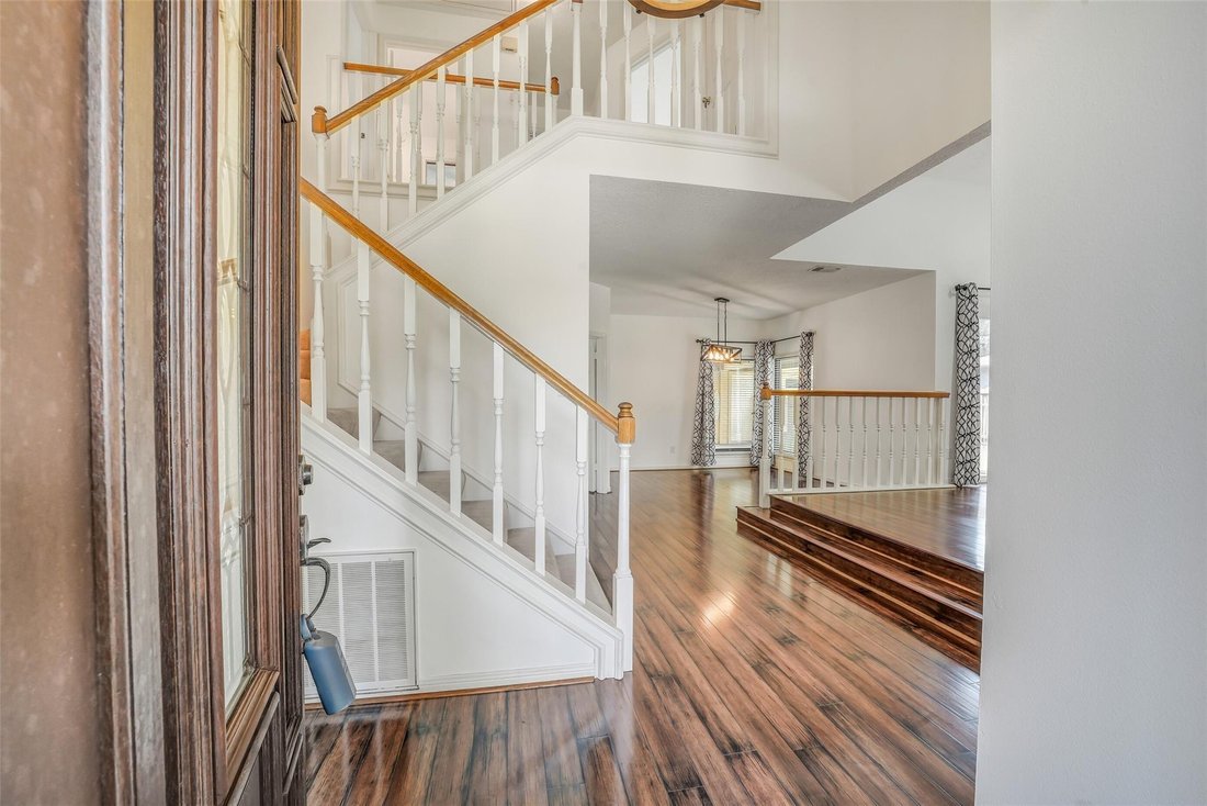 House in Sugar Land, Texas, United States 5 - 18169978