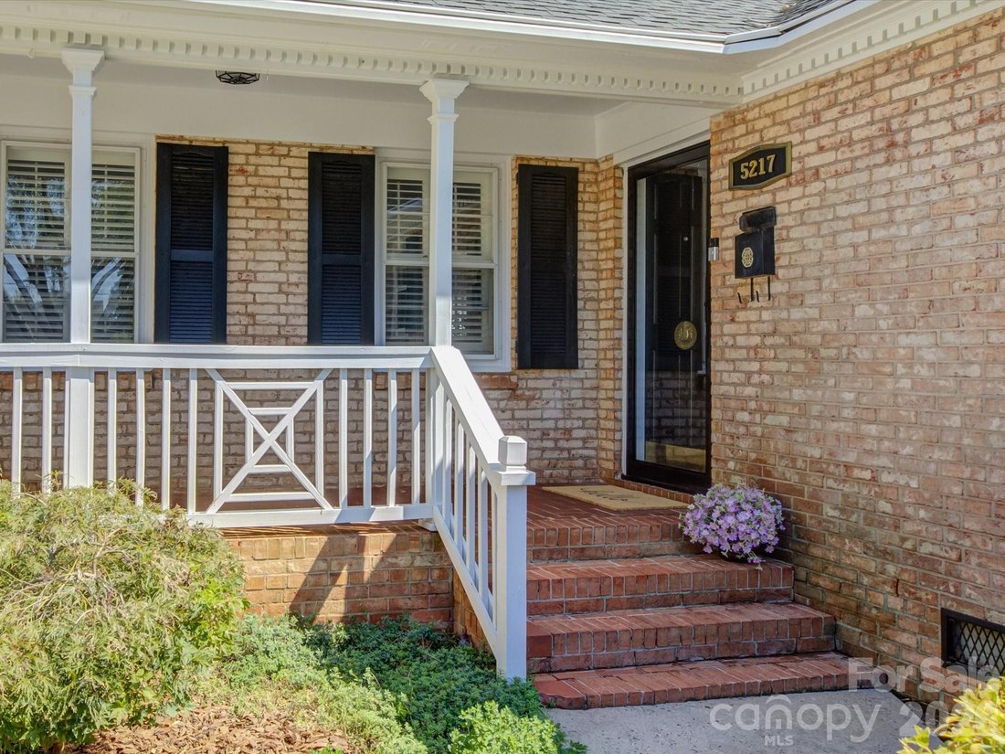 House in Charlotte, North Carolina, United States 3 - 18950875