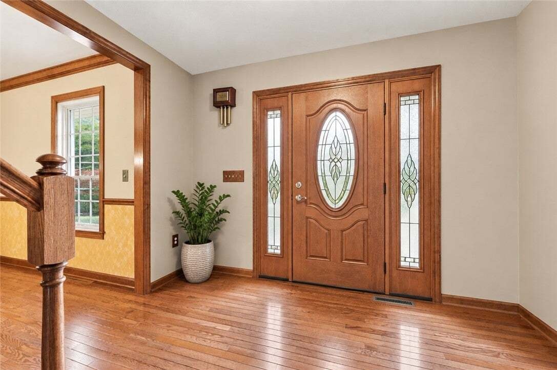 House in Cranberry Township, Pennsylvania, United States 5 - 18951992