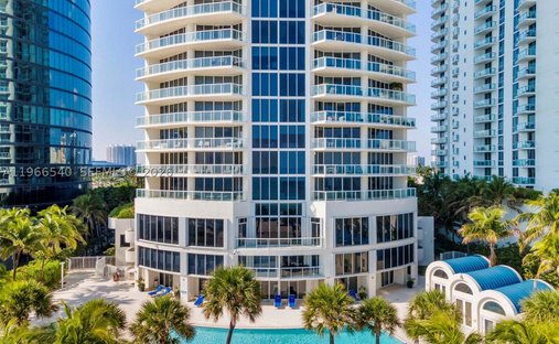 Condo in Golden Beach, Florida, United States 1