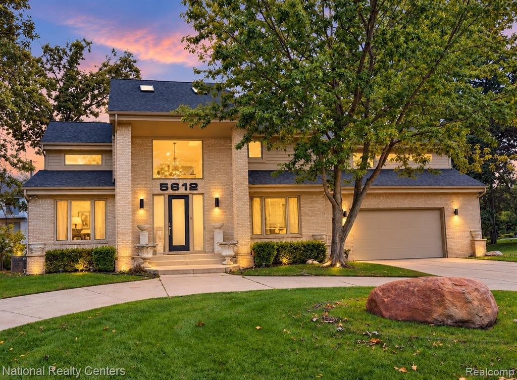 Casa a Orchard Lake Village, Michigan, Stati Uniti 2 - 18928669