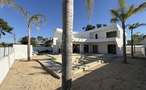 Villa in Corroios, Setubal, Portugal 1