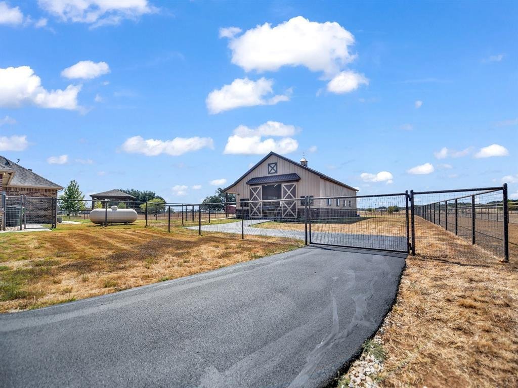 House in Granbury, Texas, United States 4 - 18949136