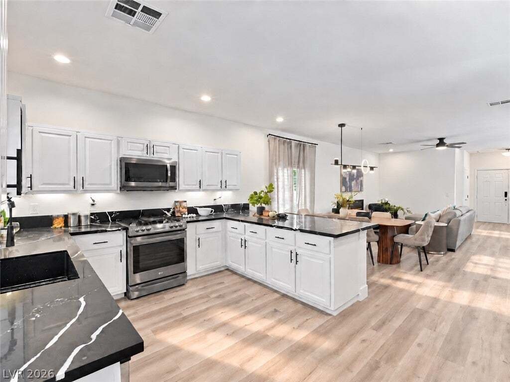 House in Henderson, Nevada, United States 1 - 18951829