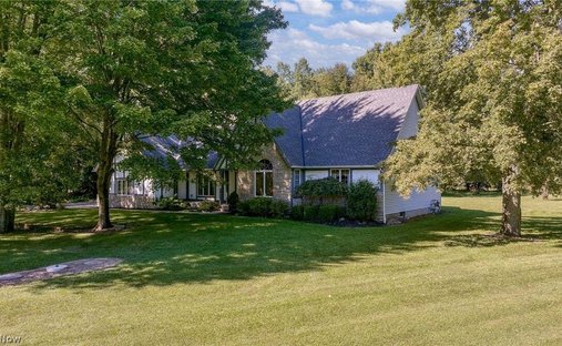 House in Columbia Station, Ohio, United States 1