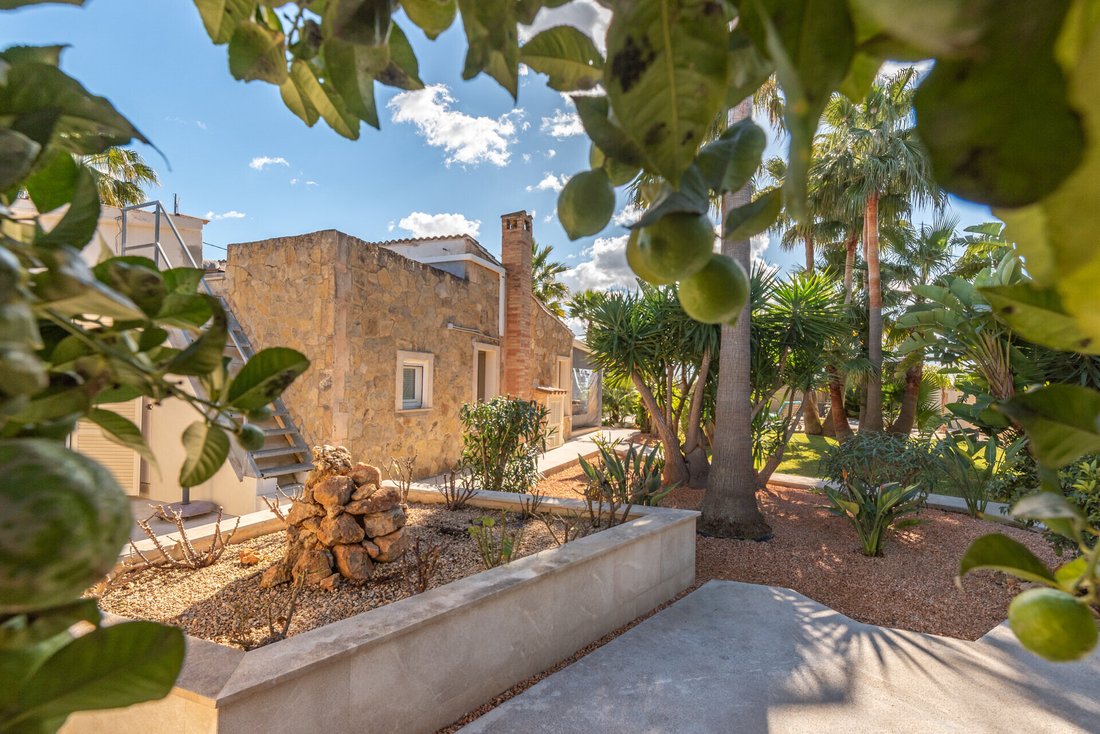 Finca in Llucmajor, Balearic Islands, Spain 2 - 18953450
