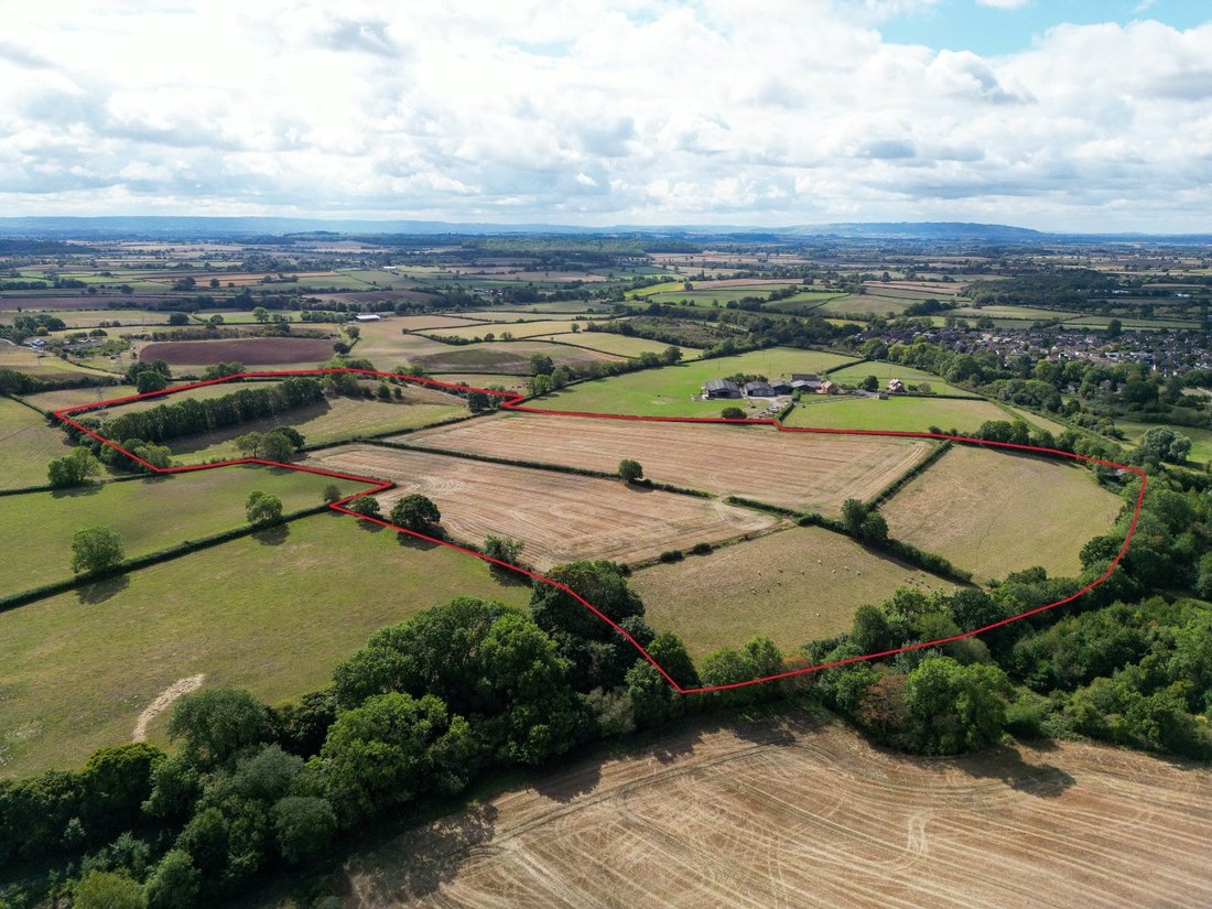 Land in Inkberrow, England 1 - 18948396