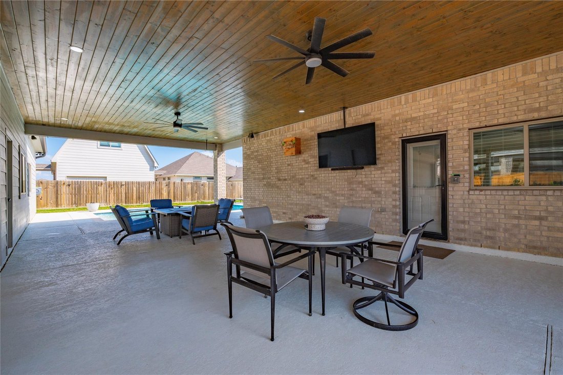 House in Dickinson, Texas, United States 5 - 18953154