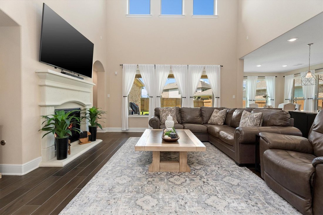 House in Conroe, Texas, United States 4 - 18949276