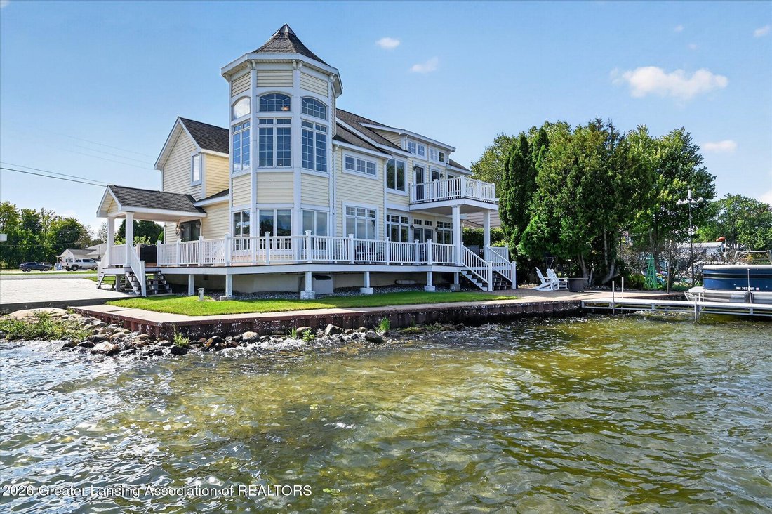 House in Albion, Michigan, United States 4 - 18954067