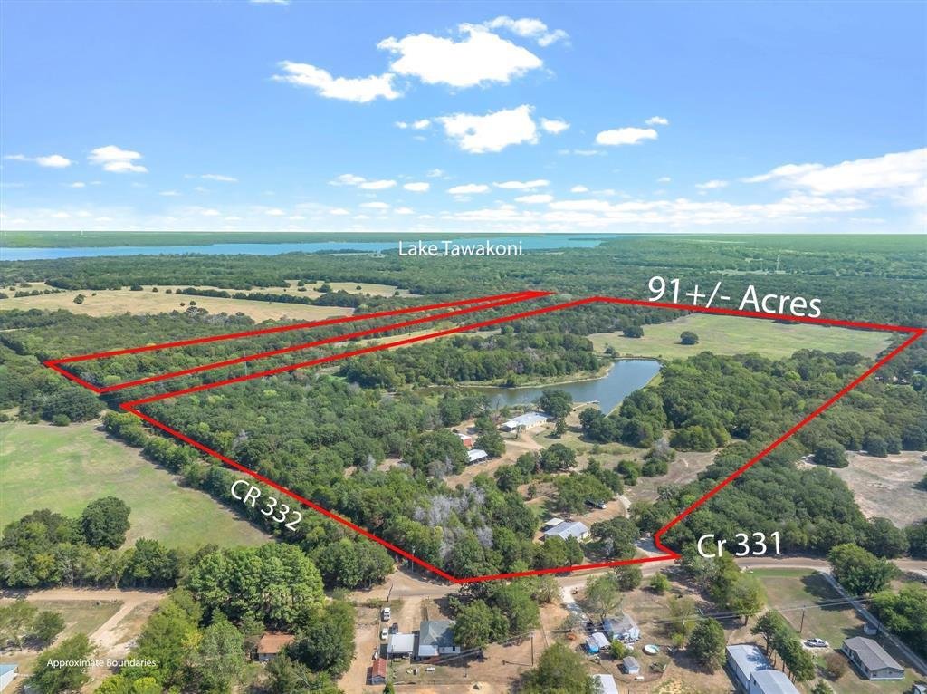 Farm Ranch in Talty, Texas, United States 1 - 18953850
