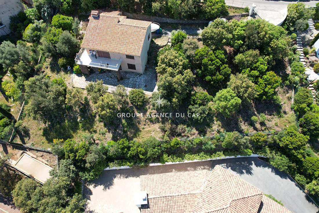 Land in Les Issambres, Roquebrune-sur-Argens, France 4 - 18955135