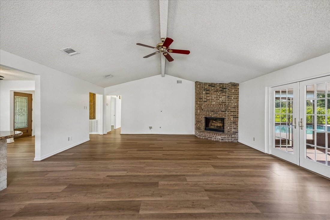 House in Rosharon, Texas, United States 2 - 18949299