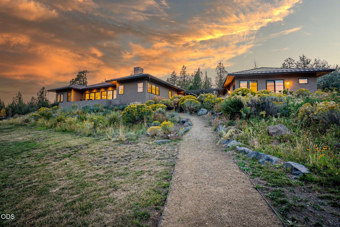 House in Bend, Oregon, United States 2 - 18952048