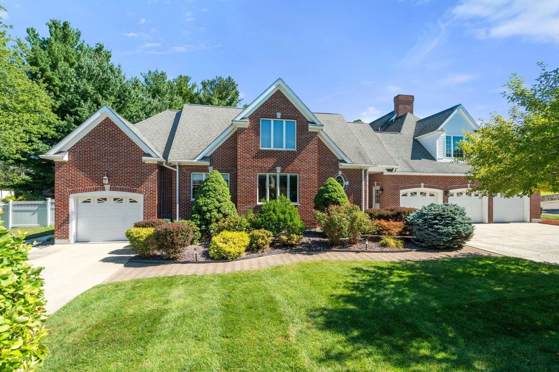 House in Lynnfield, MA, United States 2 - 18950674