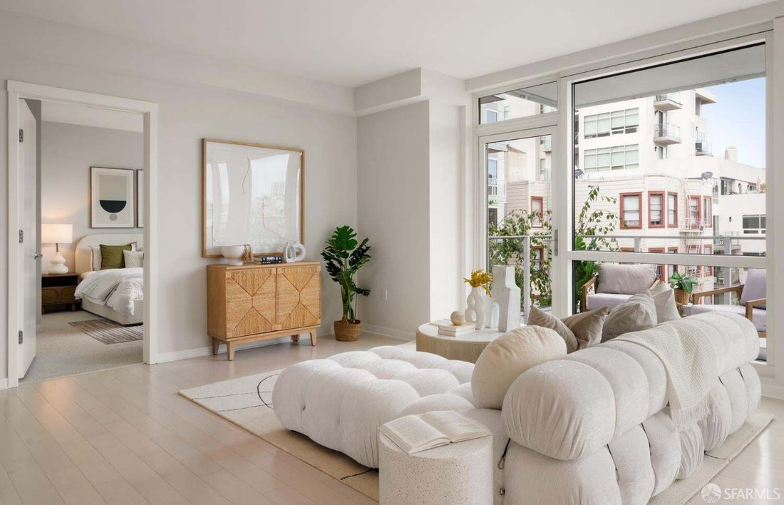 Condo in San Francisco, California, United States 4 - 18952062
