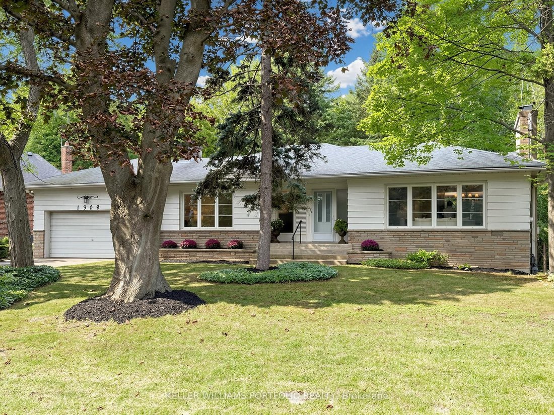 House in Mississauga, Ontario, Canada 4 - 18948916