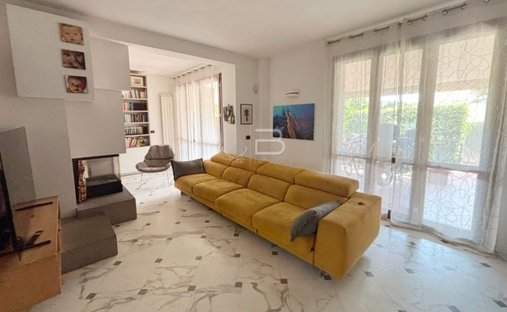 Villa in Cinquale, Montignoso, Tuscany 1