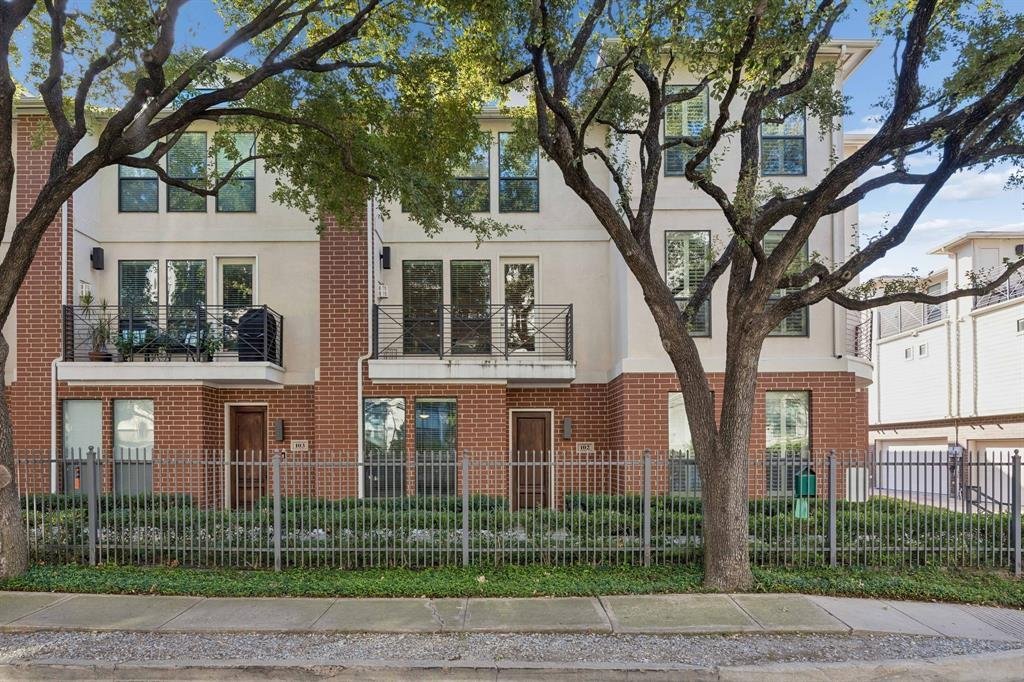 Townhouse in Dallas, Texas, United States 1 - 18949124