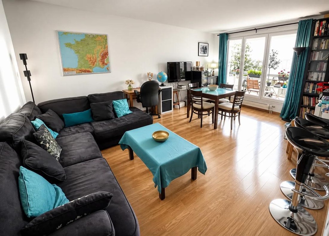 Apartment in Puteaux, Ile-de-France, France 1 - 18954583