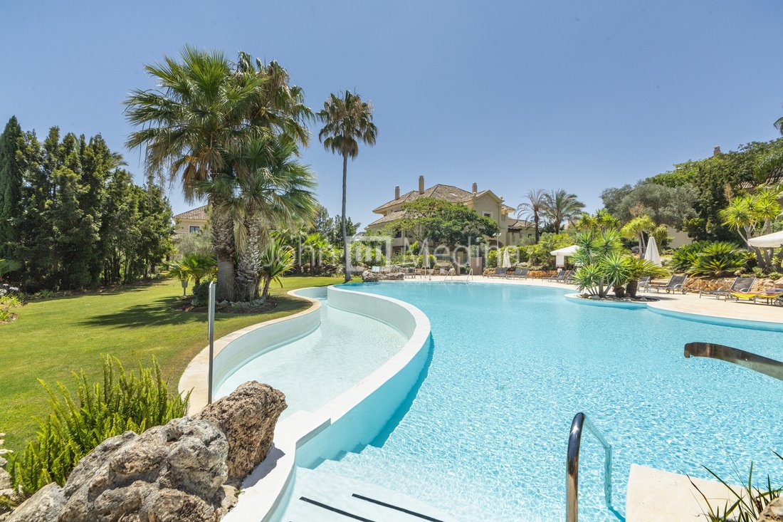Apartment in Sotogrande, San Roque, Andalusia 1 - 18949248