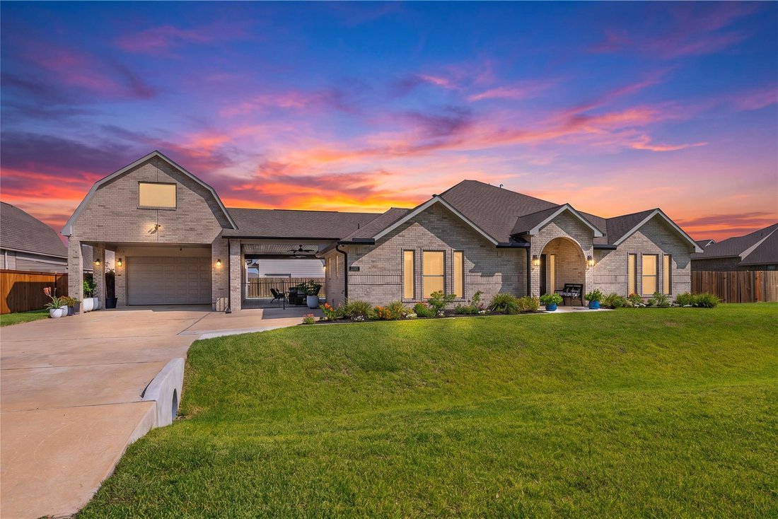 House in Dickinson, Texas, United States 1 - 18953154