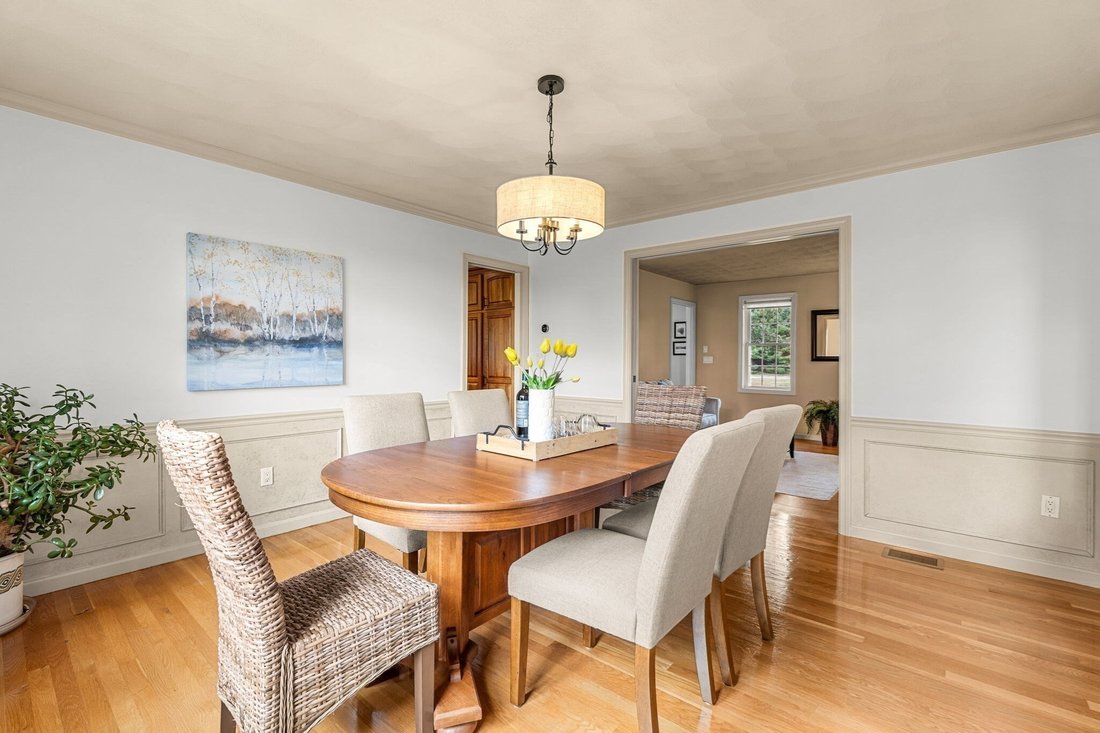 House in Westford, Massachusetts, United States 5 - 18954274