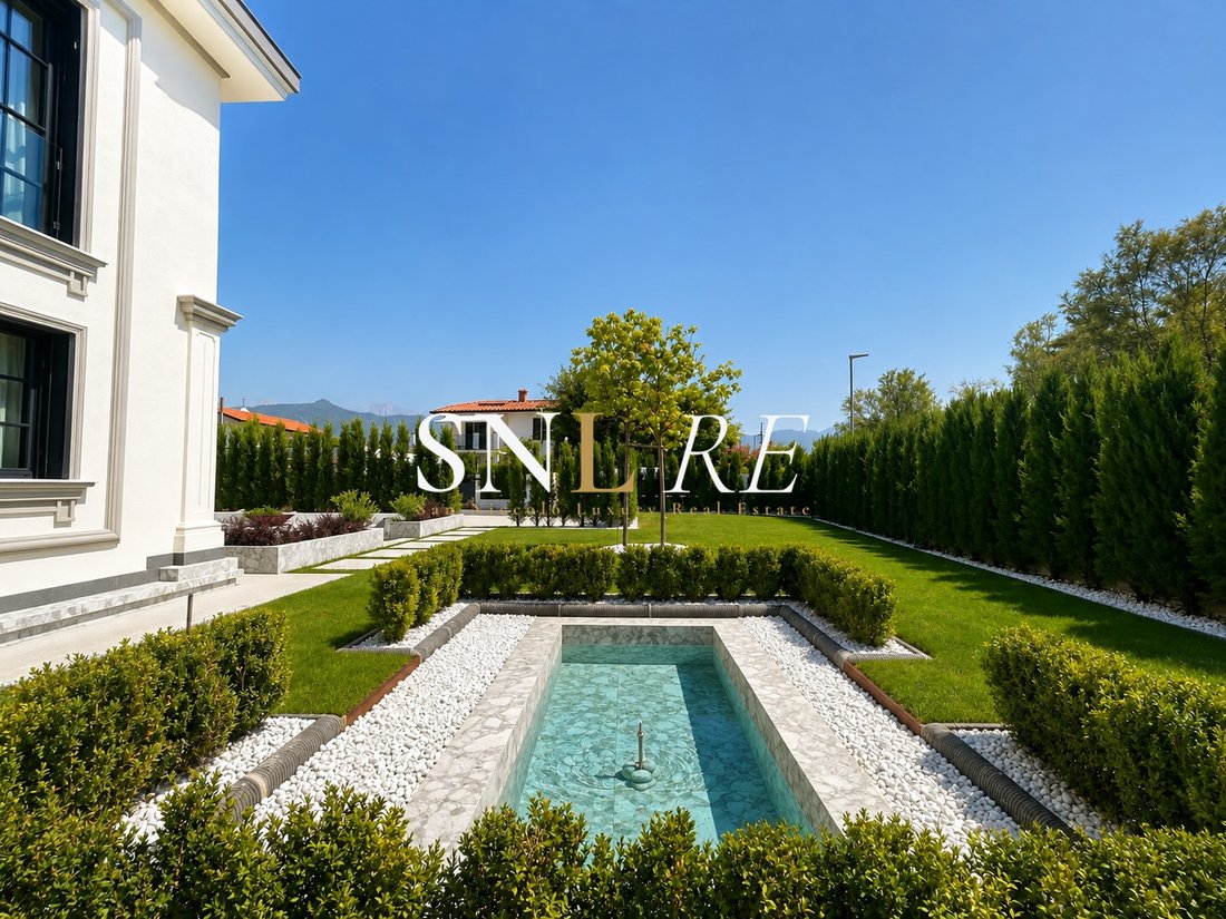 Villa in Centro, Forte dei Marmi, Tuscany 3 - 18949050