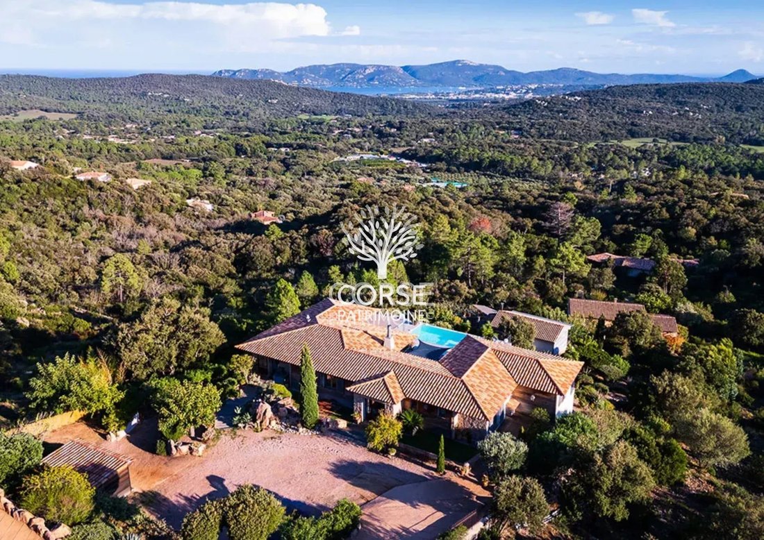 House in Porto-Vecchio, Corsica, France 3 - 18952791