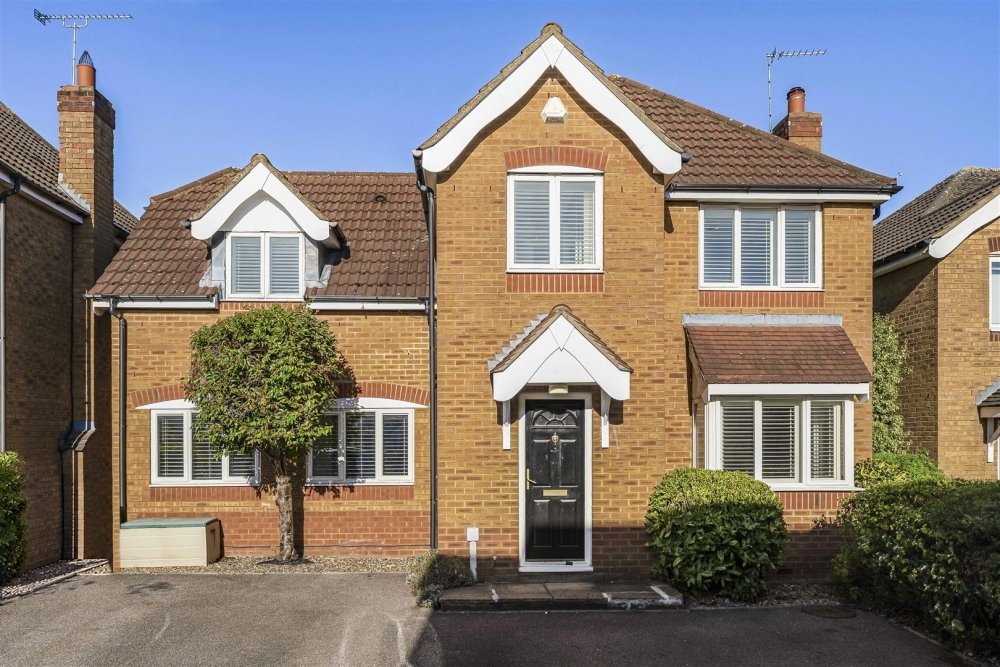 House in London Colney, England 1 - 18952387