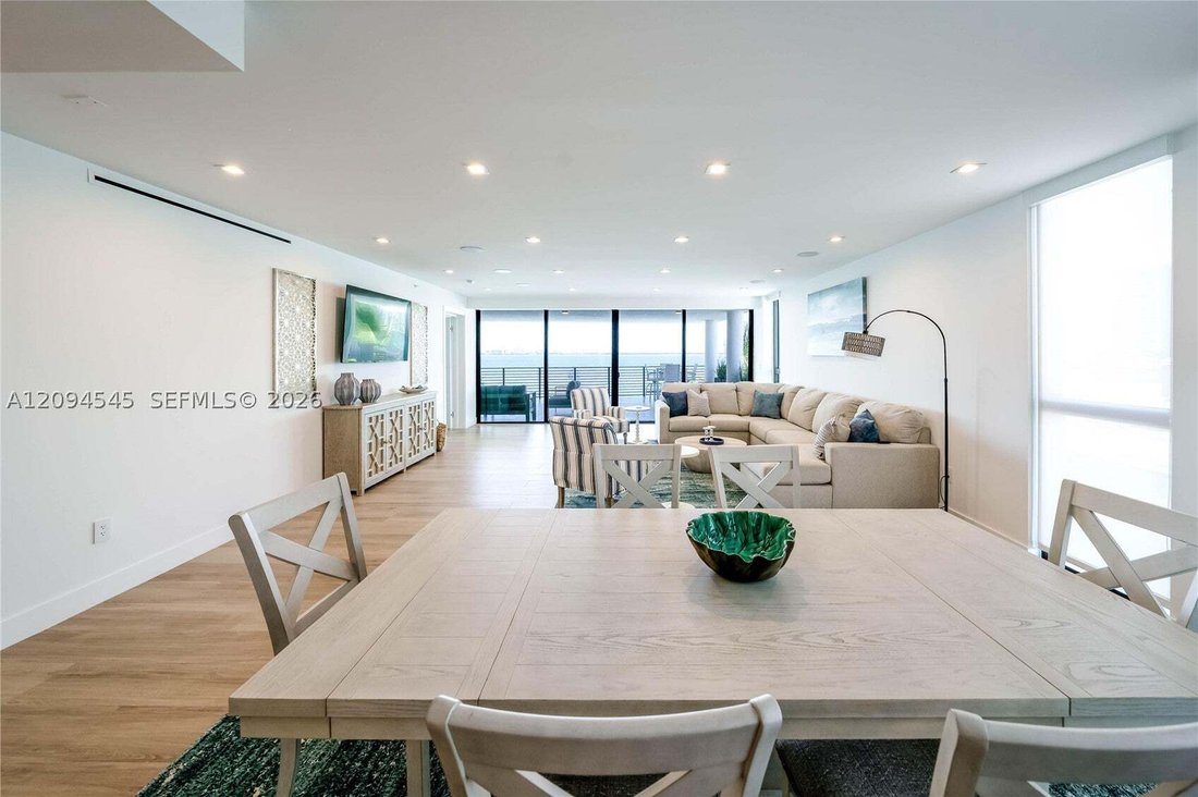 Condo in Miami Beach, Florida, United States 2 - 18952669