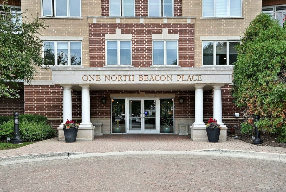 Condo in La Grange, Illinois, United States 2 - 18953296