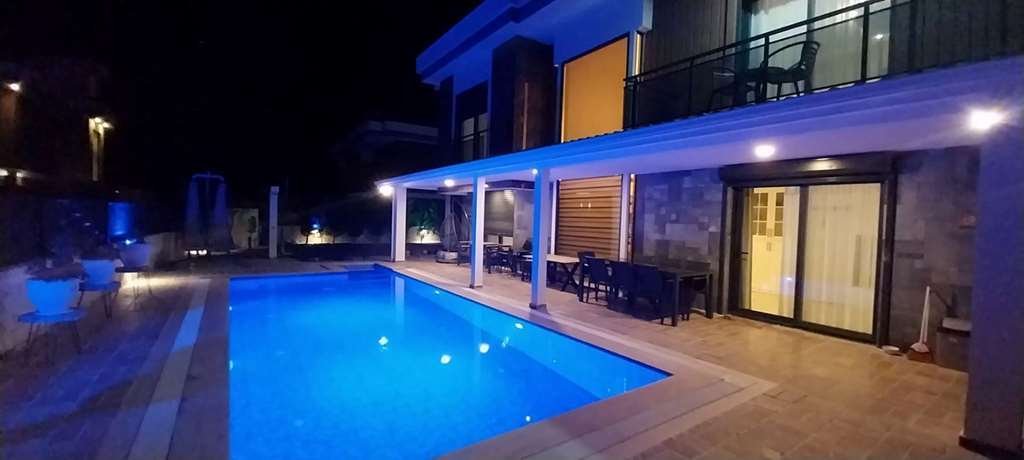 Villa in Kargı, Muğla, Türkei 1 - 18484054