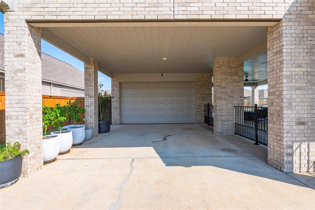 House in Dickinson, Texas, United States 3 - 18953154