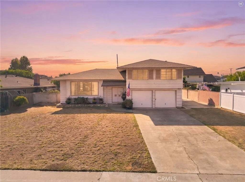 House in Santa Ana, California, United States 1 - 18953784