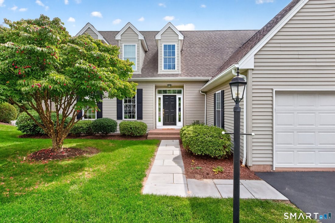 Condo in Avon, Connecticut, United States 1 - 18954358