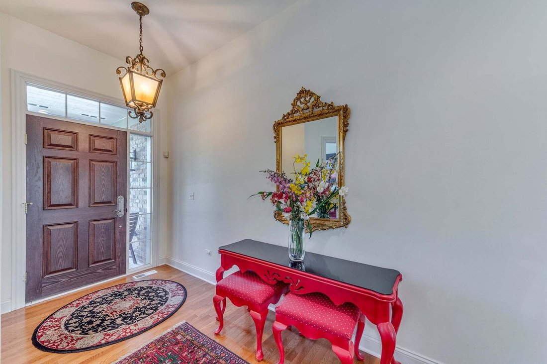 Townhouse in Naperville, Illinois, United States 3 - 18953350