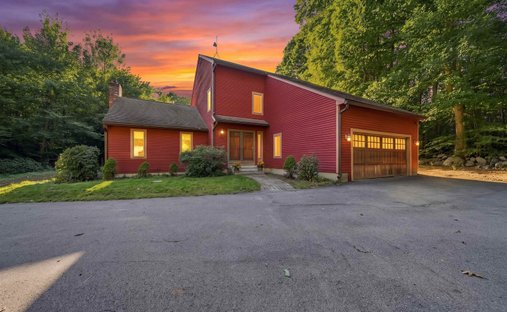 House in Merrimack, New Hampshire, United States 1