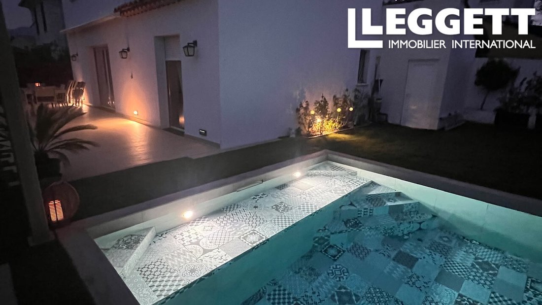 Villa in Village, Villeneuve-Loubet, France 4 - 18954552