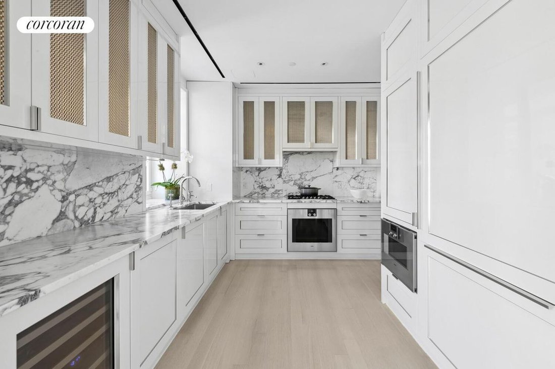 Condo in New York, New York, United States 3 - 18948202