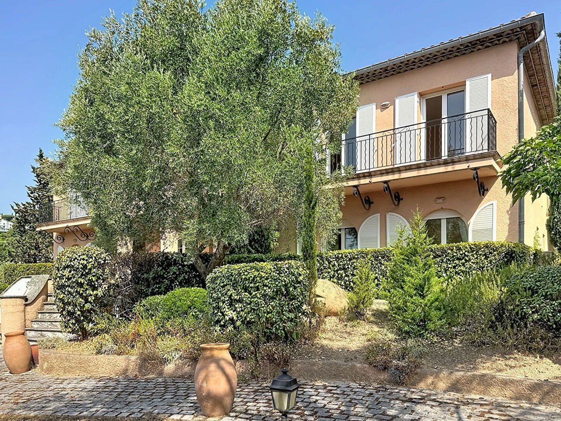 Villa in Ecarts, Roquebrune-sur-Argens, France 3 - 18954317