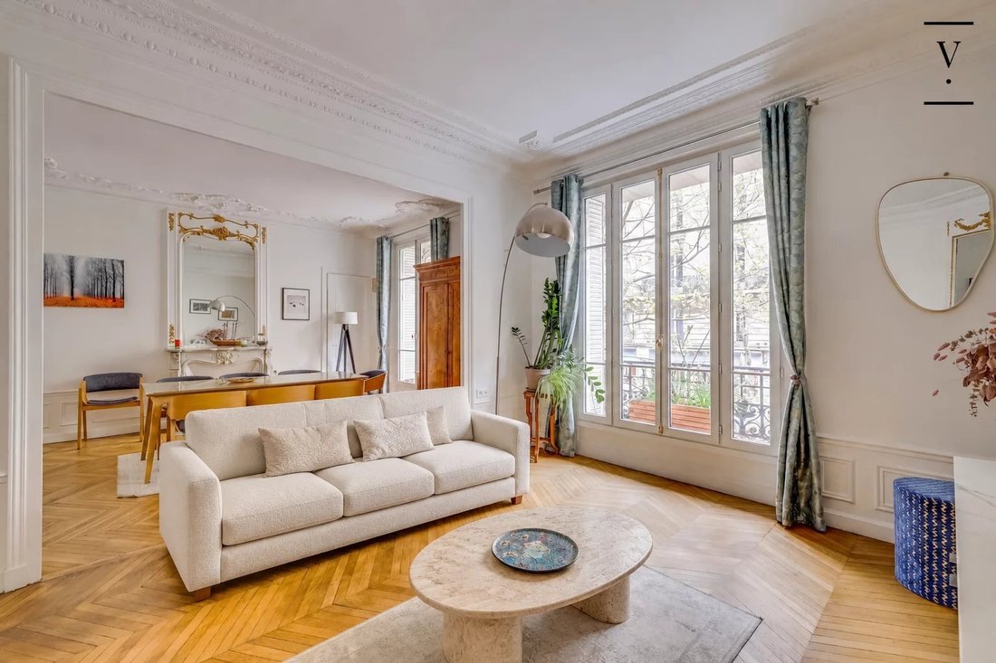 Apartment in Bastille-Popincourt, Paris 11e Arrondissement, Paris 1 - 18055495