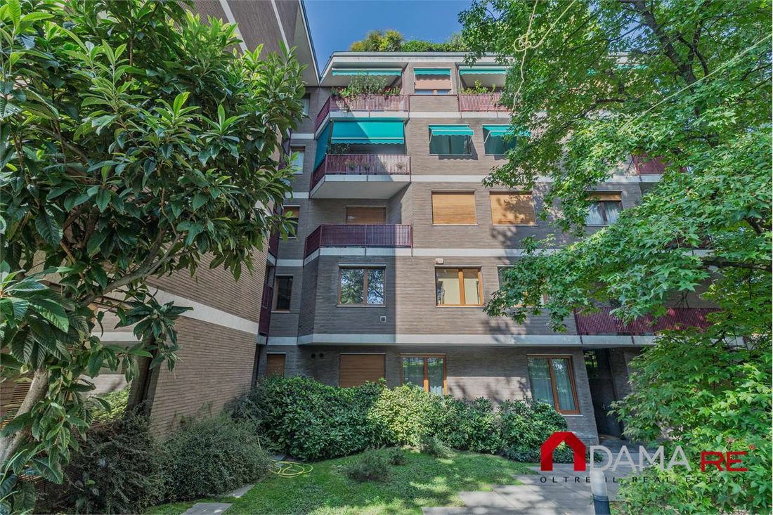 Apartment in Zona Parco, Monza, Lombardy 1 - 18952759