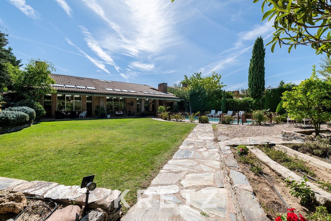 House in Pozuelo de Alarcon, Comunidad de Madrid, Spain 5 - 18954514