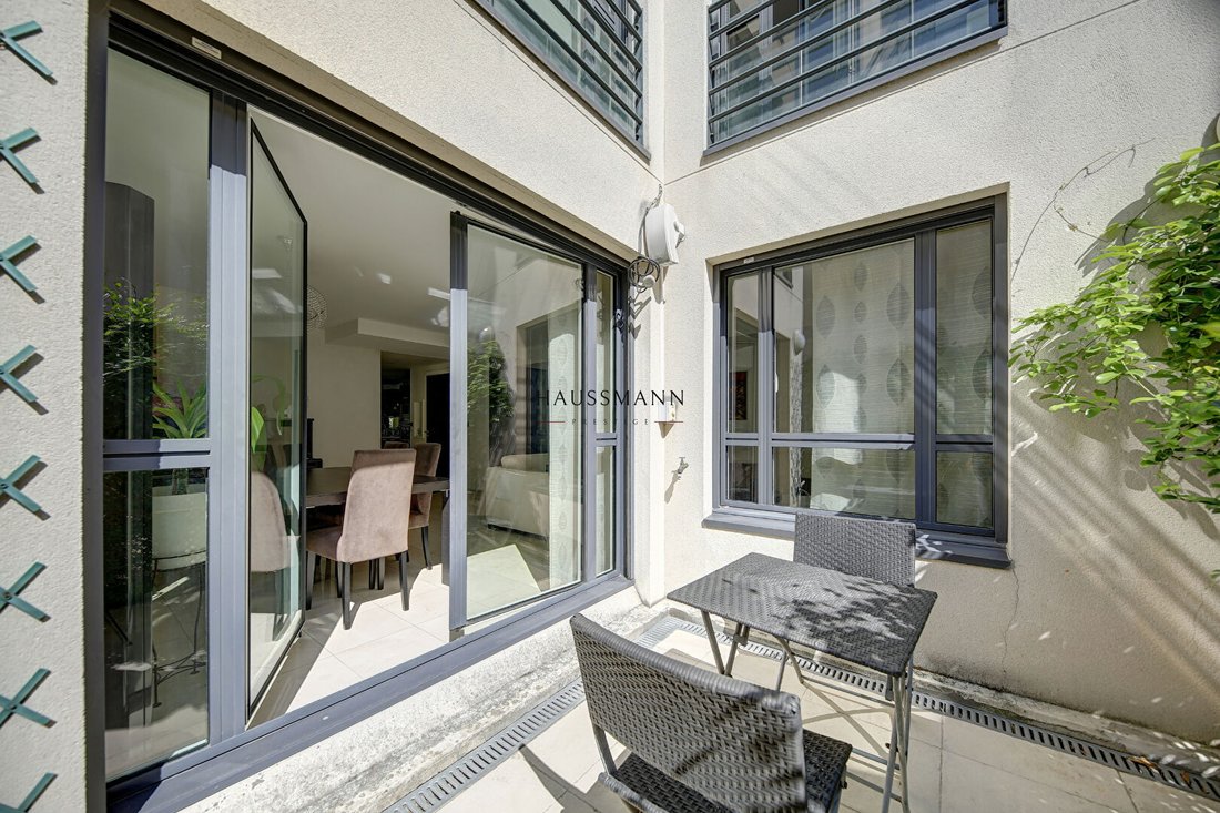 Villa in Cambronne-Garibaldi, Paris 15e Arrondissement, Paris 1 - 18955091