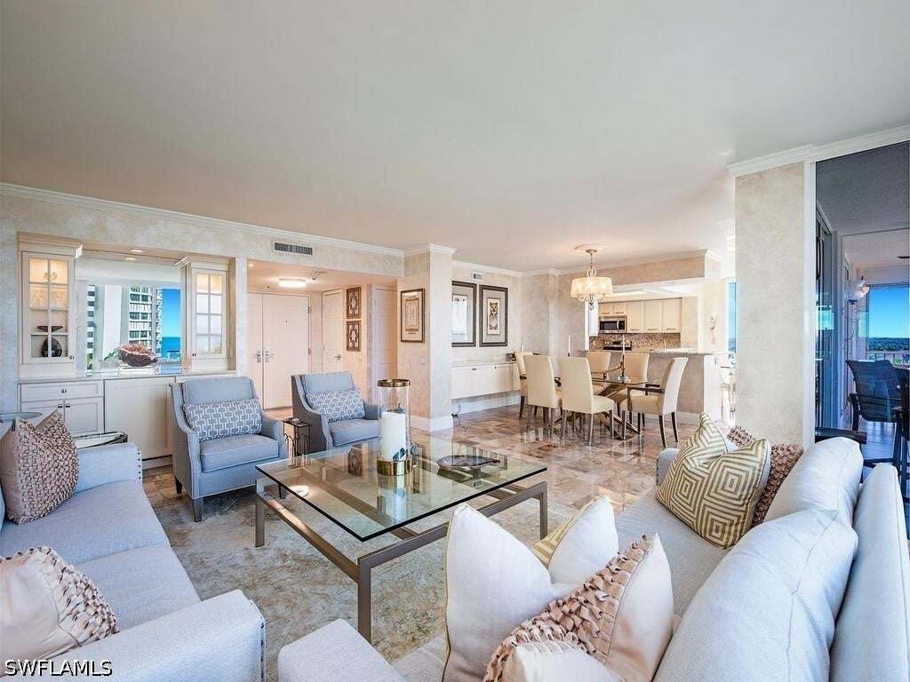 Condo in Naples, Florida, United States 3 - 18948324